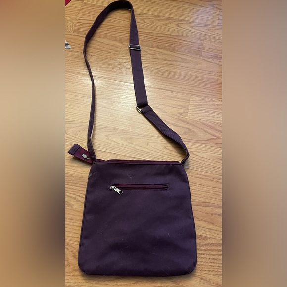 Red Blossom Owl Purse - Picture 3 of 6